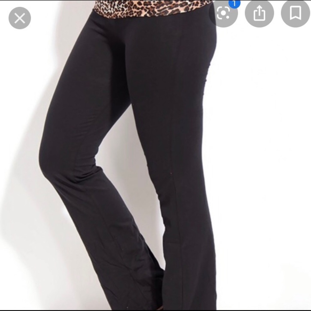 Black and leopard print Victoria secret yoga pants
